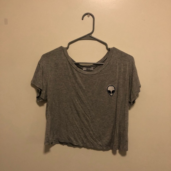 Tops - Gray Alien T-Shirt